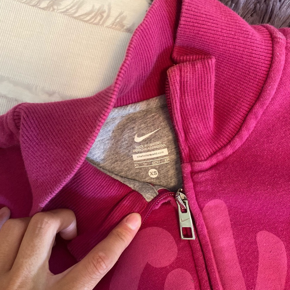 Nike jacket - Picture 2 of 2